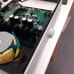 Matériel hi-fi avec velours